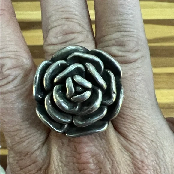 Vintage Sterling Silver 3D Rose Ring - Picture 2 of 7